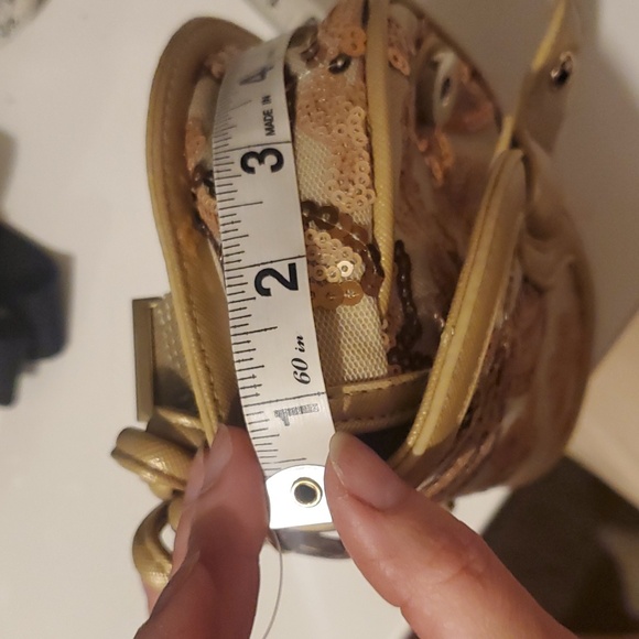 NWT! Joan Bouce mini crossbody floral sequin purse - Picture 10 of 10